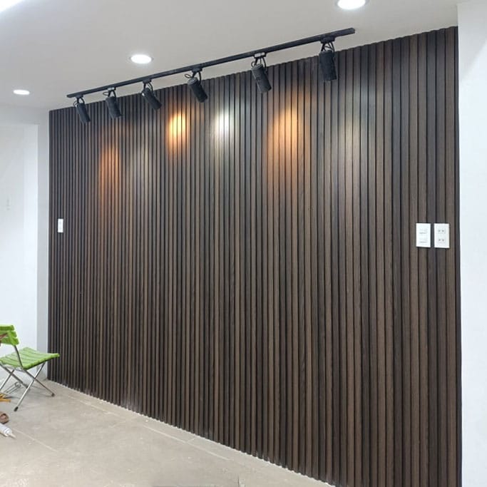 Thi công Nhựa Ốp Tường Giả Gỗ Cao Cấp HB Nhựa ốp tường giả gỗ