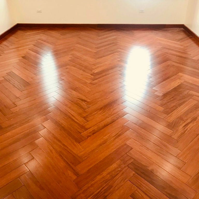 Sàn gỗ căm xe - Sự kết hợp hoàn hảo giữa độ bền và thẩm mỹ Sàn gỗ căm xe - Sự kết hợp hoàn hảo giữa độ bền và thẩm mỹ - Ảnh 3