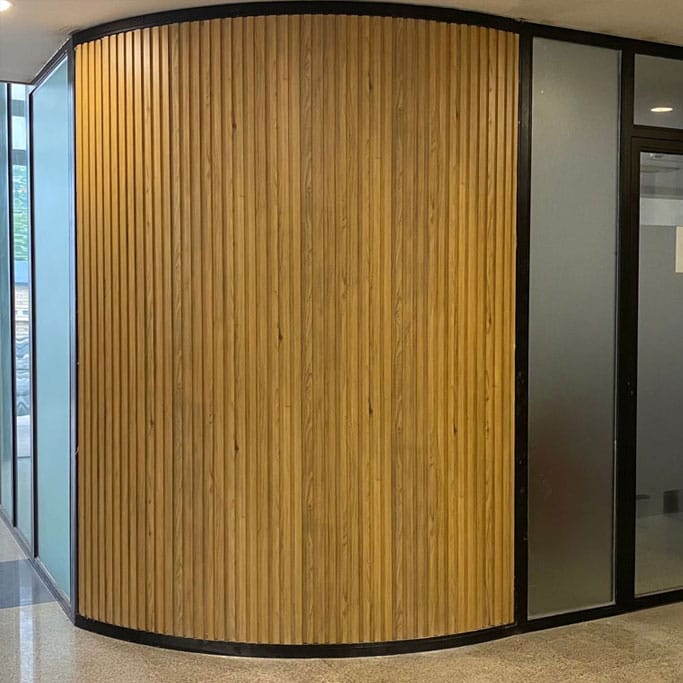 nhua-op-tuong-gia-go nhua op tuong gia go